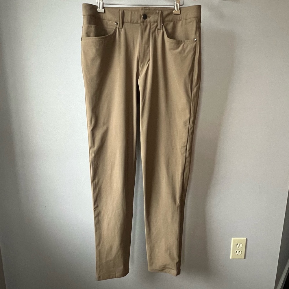 Men’s Brown Lululemon Pants Like New! Size 31